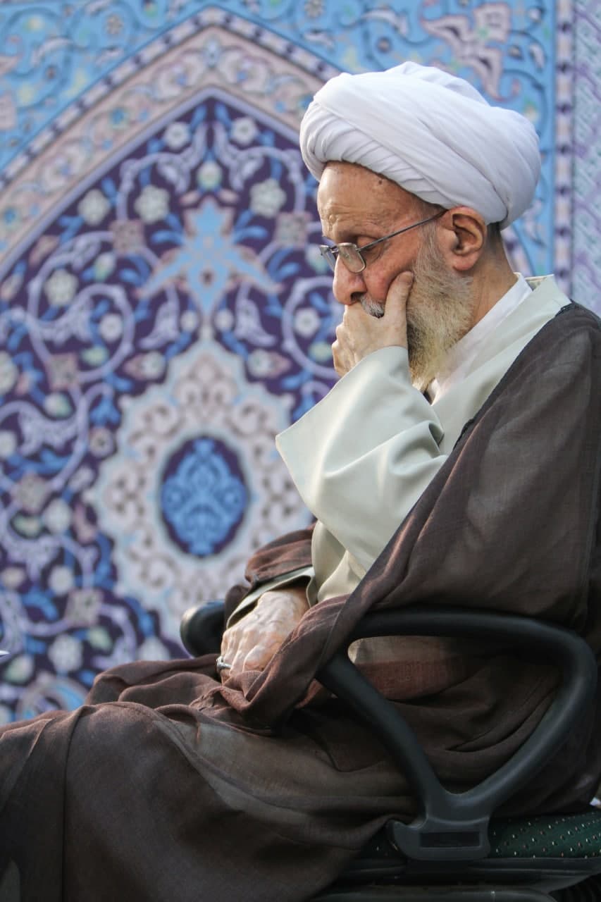 تصویر باکیفیت از آیت الله محمدتقی مصباح یزدی